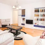 Three Wells Apartment